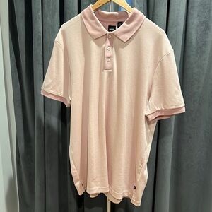 Boss polo shirt sleeve shirt. Mauve/light pink color.